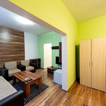 Tishina Hotel 2*